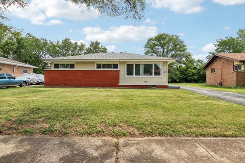 16019 Circle Dr, Markham, IL, 60428-4716 | Card Image