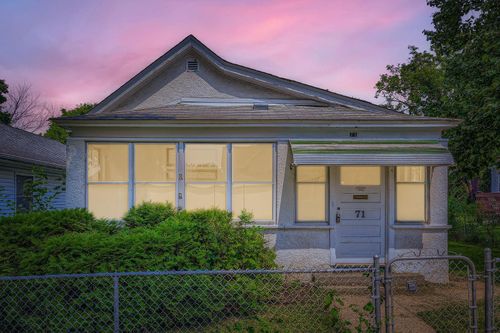 71 Lawson Ave W, Saint Paul, MN, 55117-4942 | Card Image