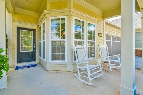 6184 Longleaf Dr, Hoschton, GA, 30548-8239 | Card Image