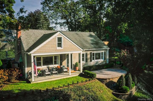 187 Scudder Ave, Northport, NY, 11768-2920 | Card Image
