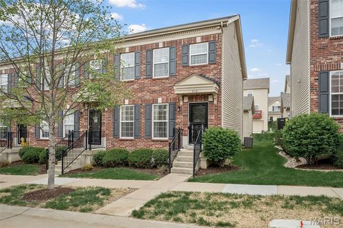 210 Candice Way, Saint Peters, MO, 63376-4621 | Card Image