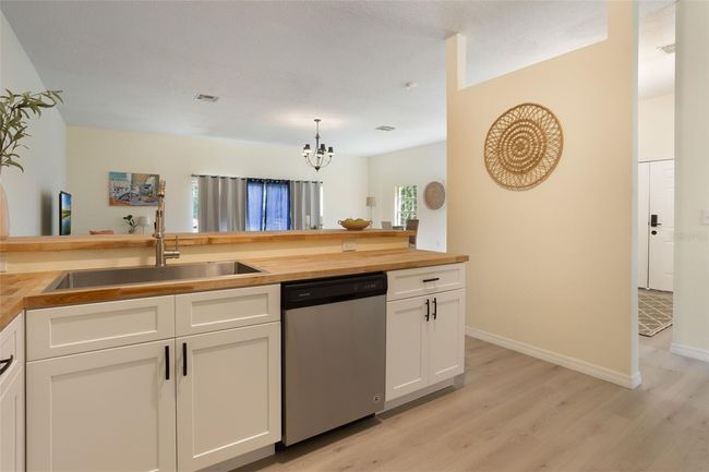 Kitchen | Image 14