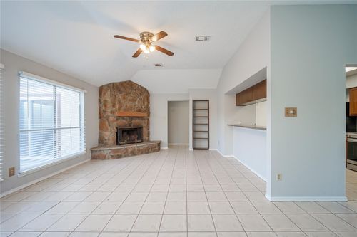 8319 Wind Willow Dr, Houston, TX, 77040-1446 | Card Image