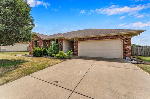 1108 E Lily Dr, Ozark, MO, 65721-5307 | Card Image