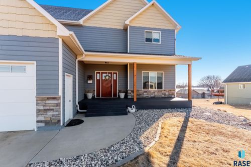 101 Lakeview Dr Drive, Hurley, SD, 57036 | Card Image