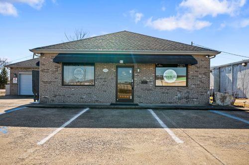 140 Wallace Blvd, Clarksville, TN, 37042-0923 | Card Image