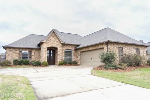 116 Essen Ln, Madison, MS, 39110-6643 | Card Image