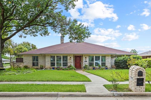 2612 Windsor Pl, Plano, TX, 75075-6452 | Card Image