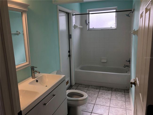 4512 River Overlook Dr, House other with 5 bedrooms, 3 bathrooms and null parking in Valrico FL | Image 20