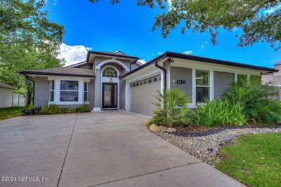 1756 Moss Creek Drive, House other with 3 bedrooms, 2 bathrooms and null parking in Fleming Island FL | Image 1