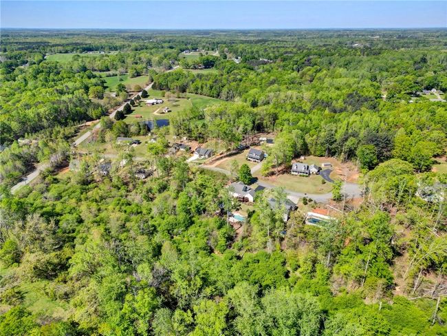 110 Brookside Cir, House other with 3 bedrooms, 2 bathrooms and null parking in Honea Path SC | Image 49