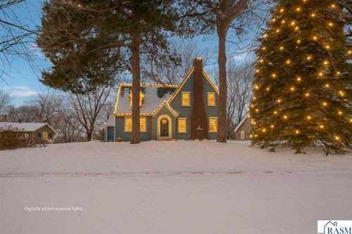 105 N Holland St, Blue Earth, MN, 56013-1228 | Card Image