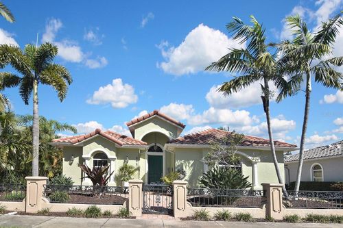 232 Pensacola Road, VENICE, FL, 34285 | Card Image