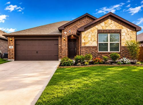 1016 Eastland Ln, Aubrey, TX, 76227-2296 | Card Image