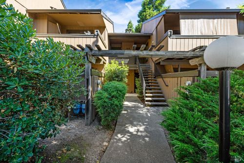 14 Arbor Ct, Cotati, CA, 94931-5123 | Card Image
