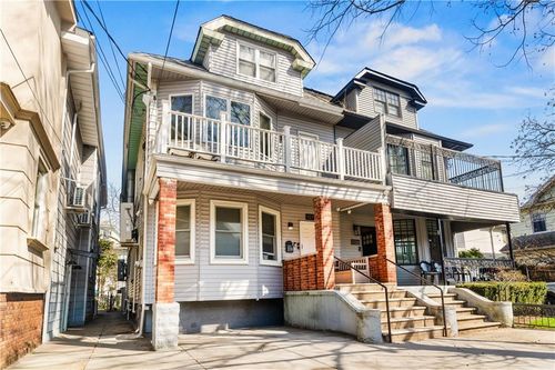 1075 E 2nd St, Brooklyn, NY, 11230-3341 | Card Image