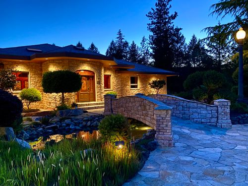 727 Earhart Rd, Rogue River, OR, 97537-5562 | Card Image