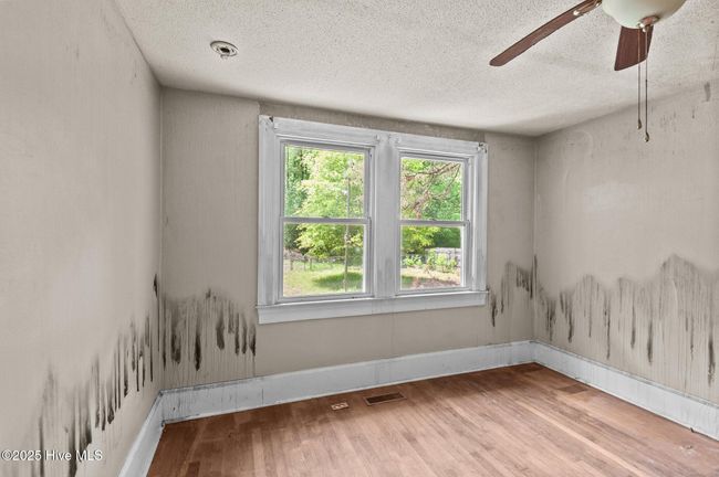 3rd Bedroom | Image 25