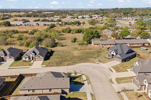 404 Molly Ln, Keene, TX, 76059-1987 | Card Image