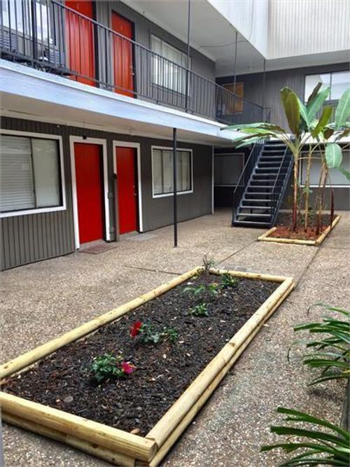 apt-16-502 W Alabama St, Houston, TX, 77006-5081 | Card Image