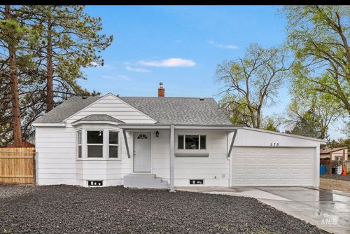 575 Sparks St N, Twin Falls, ID, 83301-4646 | Card Image