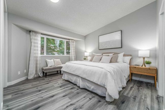 25 Gladstone Gardens Sw, Home with 4 bedrooms, 3 bathrooms and 4 parking in Calgary AB | Image 18