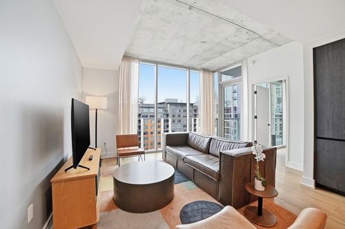 1301-48 East Ave, Austin, TX, 78701-4317 | Card Image