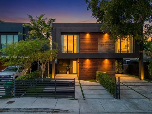 255 Nw 39th St, Miami, FL, 33127 | Card Image