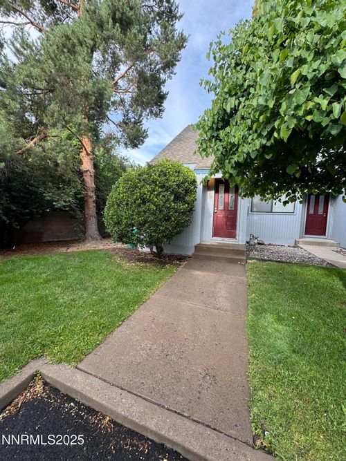 2519 Garfield Ct, Sparks, NV, 89431-2782 | Card Image