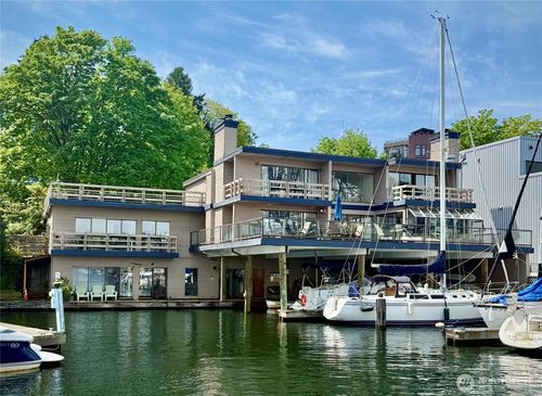 2900 Westlake Ave N, Seattle, WA, 98109-1957 | Card Image
