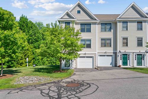 41-41 Village Dr, Meredith, NH, 03253-5739 | Card Image