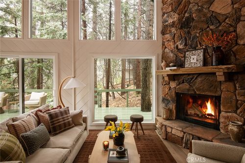 28443 Altamont Ct, Skyforest, CA, 92385-0437 | Card Image