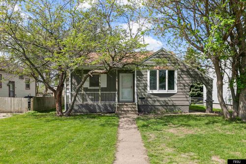 3208 8th Avenue, Council Bluffs, IA, 51501 | Card Image
