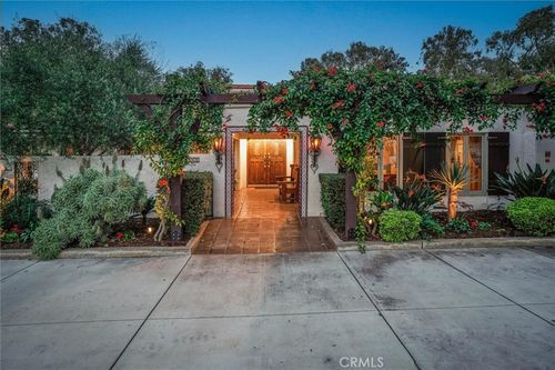 2396 Glacier, Santa Maria, CA, 93455 | Card Image