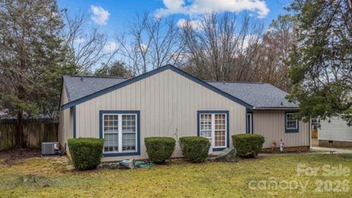 11413 Moonridge Dr, Charlotte, NC, 28226-4674 | Card Image