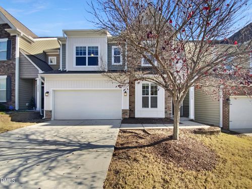 2323 Pindos Dr, Cary, NC, 27519-6839 | Card Image