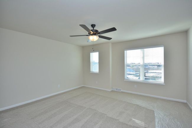 W198N5420 Boxwood Boulevard, House other with 3 bedrooms, 2 bathrooms and null parking in Menomonee Falls WI | Image 24