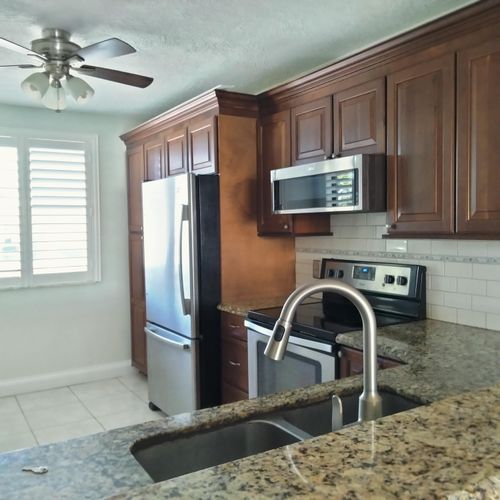 apt-306-2441 Village Blvd, West Palm Beach, FL, 33409-7366 | Card Image