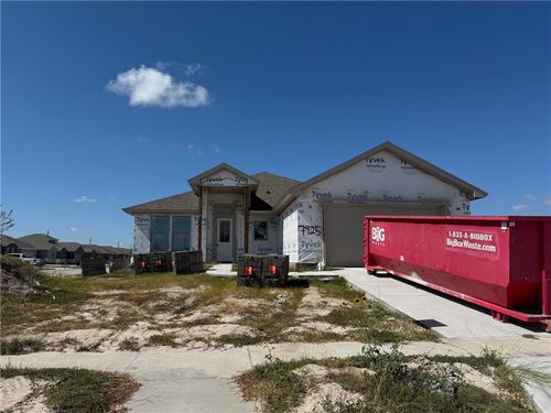 7925 Spiderman Dr, Corpus Christi, TX, 78414-4475 | Card Image