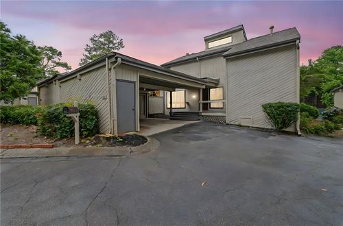 683 Highland Ct, Marietta, GA, 30068-4618 | Card Image