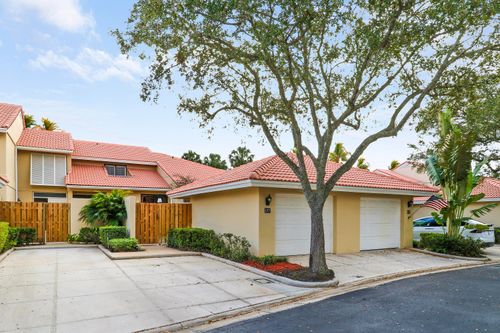 127 Old Meadow Way, Palm Beach Gardens, FL, 33418-3722 | Card Image