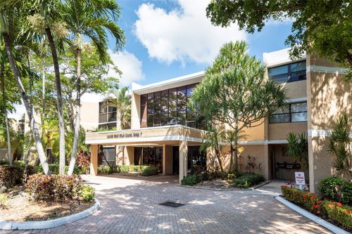 apt-210-16325 Golf Club Rd, Weston, FL, 33326-1666 | Card Image