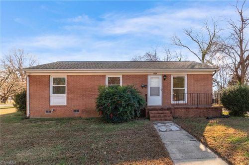 1884 Deborah Ln, Winston-Salem, NC, 27103-5126 | Card Image