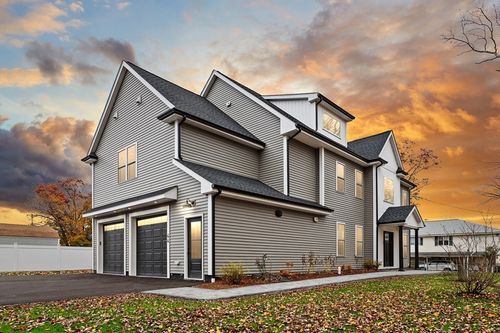 44 Buffington St, Attleboro, MA, 02703-7048 | Card Image