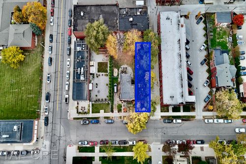 684 W Alexandrine St, Detroit, MI, 48201-1634 | Card Image