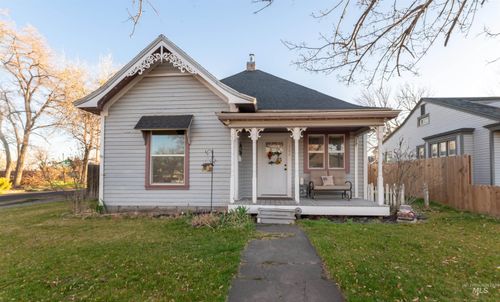 362 7th Ave N, Twin Falls, ID, 83301-5951 | Card Image