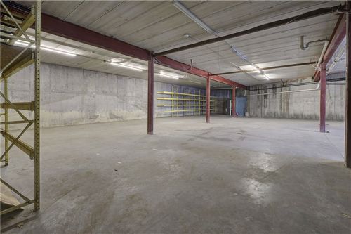 555 Atwood Ave, Cranston, RI, 02920-5317 | Card Image