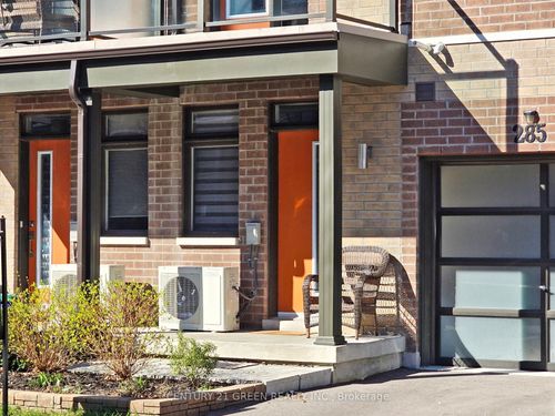 285 Dalhousie St, Vaughan, ON, L4L0L8 | Card Image