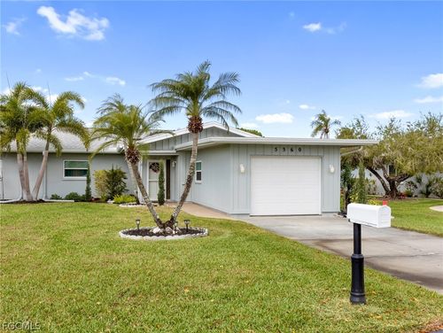 5560 Trellis Ln, FORT MYERS, FL, 33919-2717 | Card Image