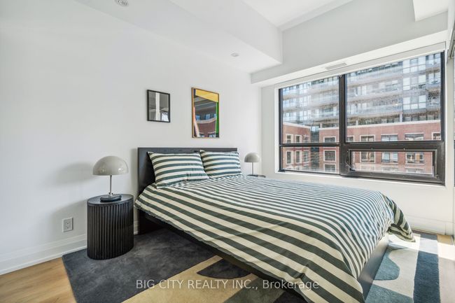 305 - 36 Brentcliffe Rd, Condo with 2 bedrooms, 1 bathrooms and null parking in Toronto ON | Image 11